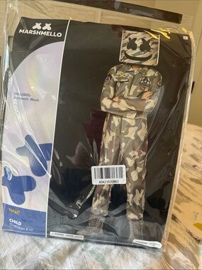 Spirit Halloween marshmallow camo